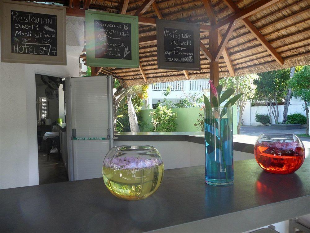 Esprit Libre Restaurant & Guest House Grand Baie Exterior foto