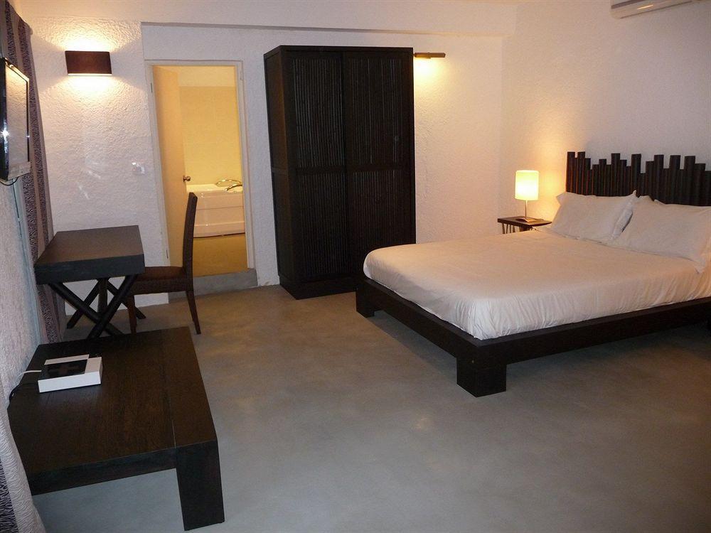 Esprit Libre Restaurant & Guest House Grand Baie Exterior foto